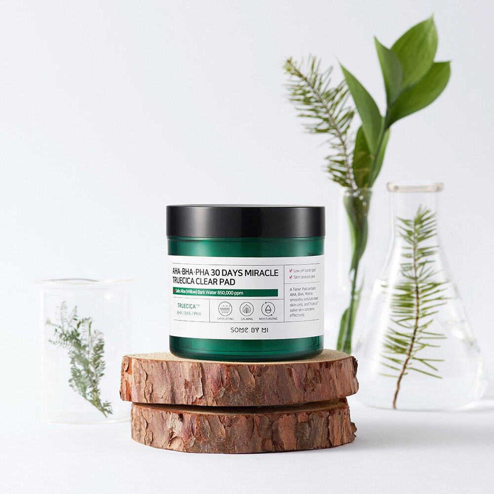 SOME BY MI - AHA, BHA, PHA 30 Days Miracle Truecica Clear Pad [70 pcs] - Cleansing pads with AHA, BHA, PHA and Truecica [70 pcs]