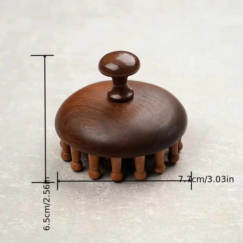 Dřevěný masážní hřeben